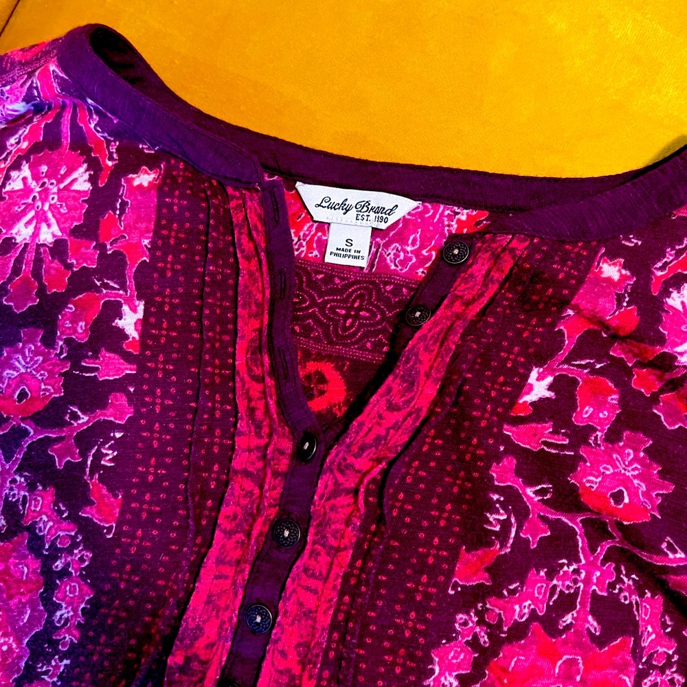Lucky Magenta Button Up - S